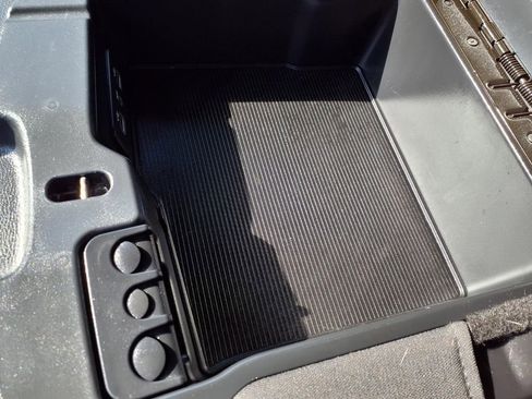 Used 2019 RAM 1500 Classic Warlock w/ Electronics Group image 11