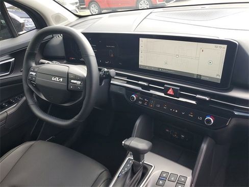 New 2026 Kia Sportage SX image 12