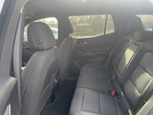 Used 2025 Chevrolet Equinox LT image 23