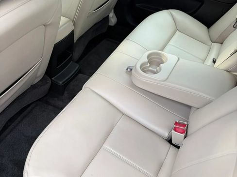 Used 2013 Chevrolet Impala LTZ FWD image 20
