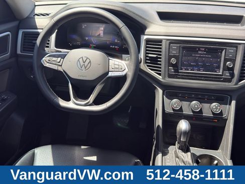 Used 2023 Volkswagen Atlas SE FWD image 25