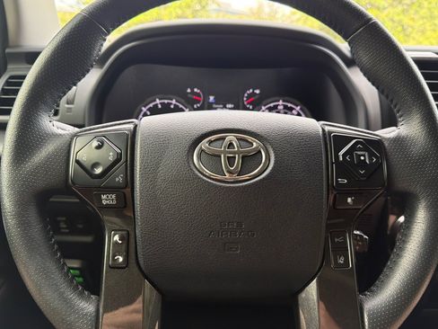 Used 2022 Toyota 4Runner TRD Pro AWD/4WD image 29