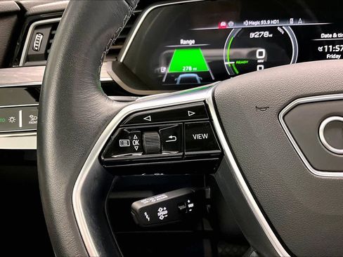 Certified 2024 Audi Q8 e-tron Premium Plus w/ Premium Plus Package image 23