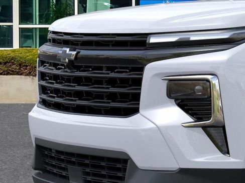 New 2026 Chevrolet Traverse LT w/ Midnight/Sport Edition image 13