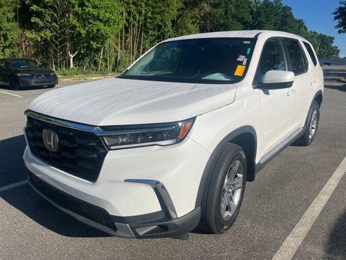 Certified 2024 Honda Pilot EX-L image 2