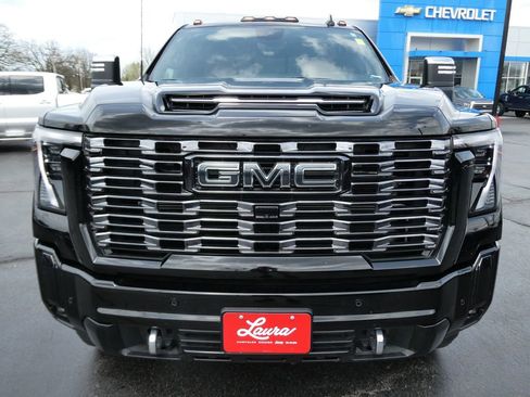 Certified 2025 GMC Sierra 2500 Denali Ultimate AWD/4WD image 10