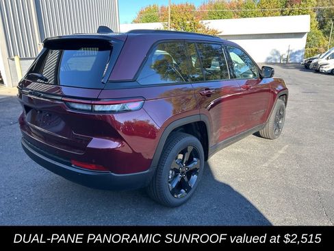 New 2025 Jeep Grand Cherokee Limited w/ Black Appearance Package image 4