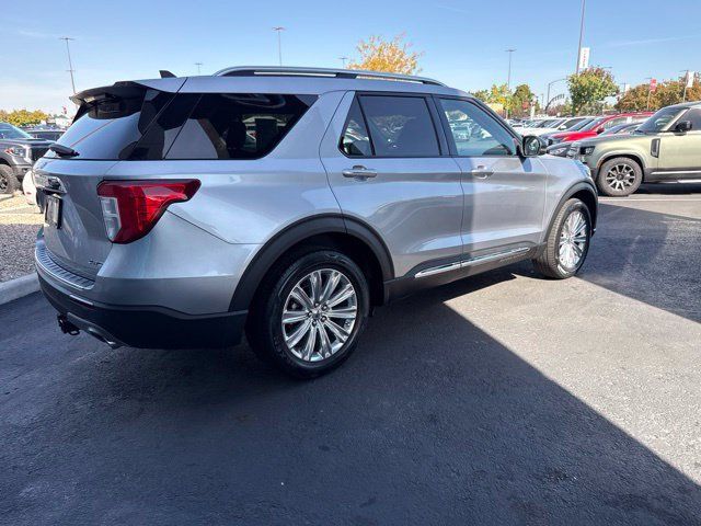 Used 2021 Ford Explorer Limited w/ Equipment Group 301A AWD/4WD image 6