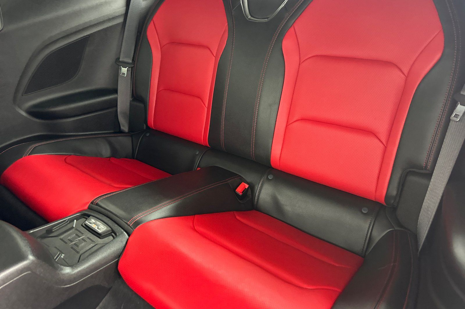 Used 2023 Chevrolet Camaro SS RWD image 14