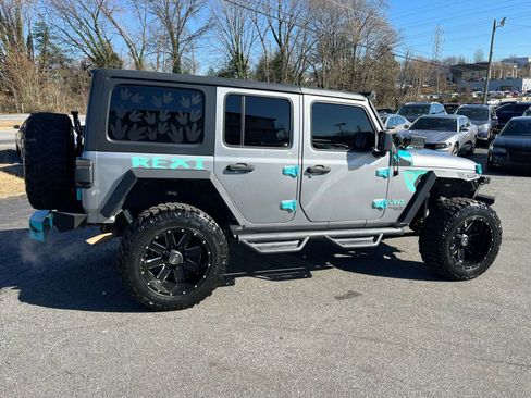 Used 2019 Jeep Wrangler Unlimited Sport S image 7