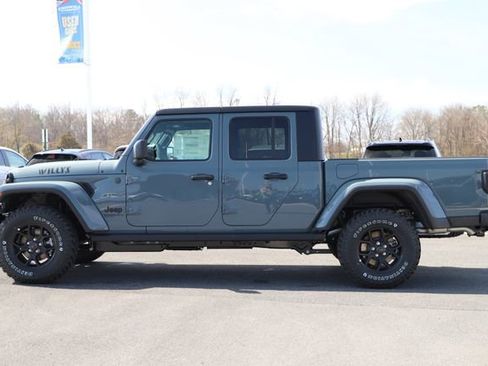 New 2026 Jeep Gladiator Willys AWD/4WD image 3