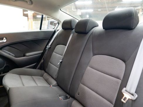 Used 2017 Kia Forte LX FWD image 22