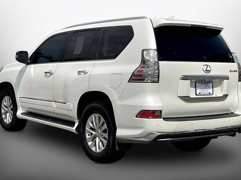 Used 2017 Lexus GX 460 Premium w/ Premium Package AWD/4WD image 4