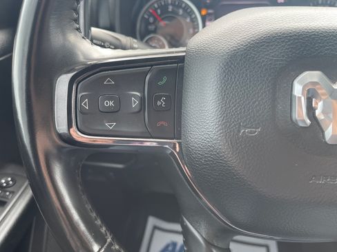 Used 2022 RAM 1500 Big Horn AWD/4WD image 18