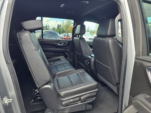 Certified 2023 Chevrolet Suburban LT image 19
