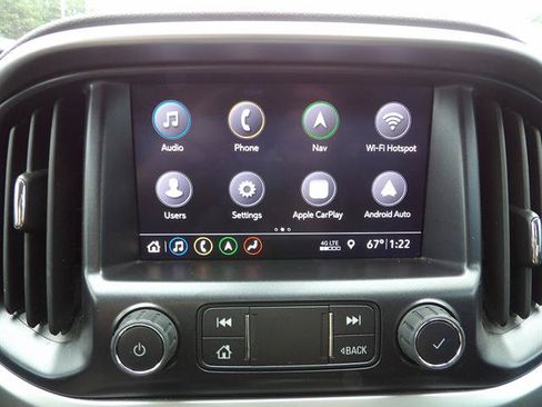 Certified 2022 Chevrolet Colorado LT w/ Luxury Package AWD/4WD image 24
