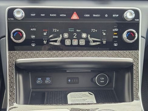 New 2026 Genesis GV80 3.5T e-SC AWD/4WD image 16