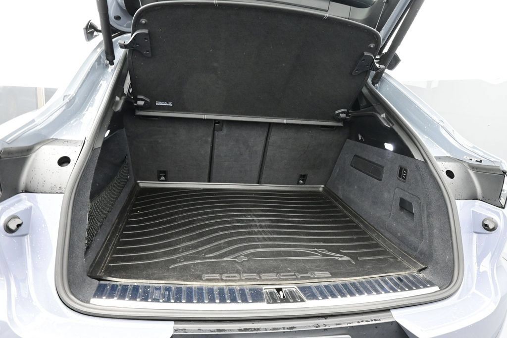 Used 2023 Porsche Cayenne Turbo GT AWD/4WD image 16