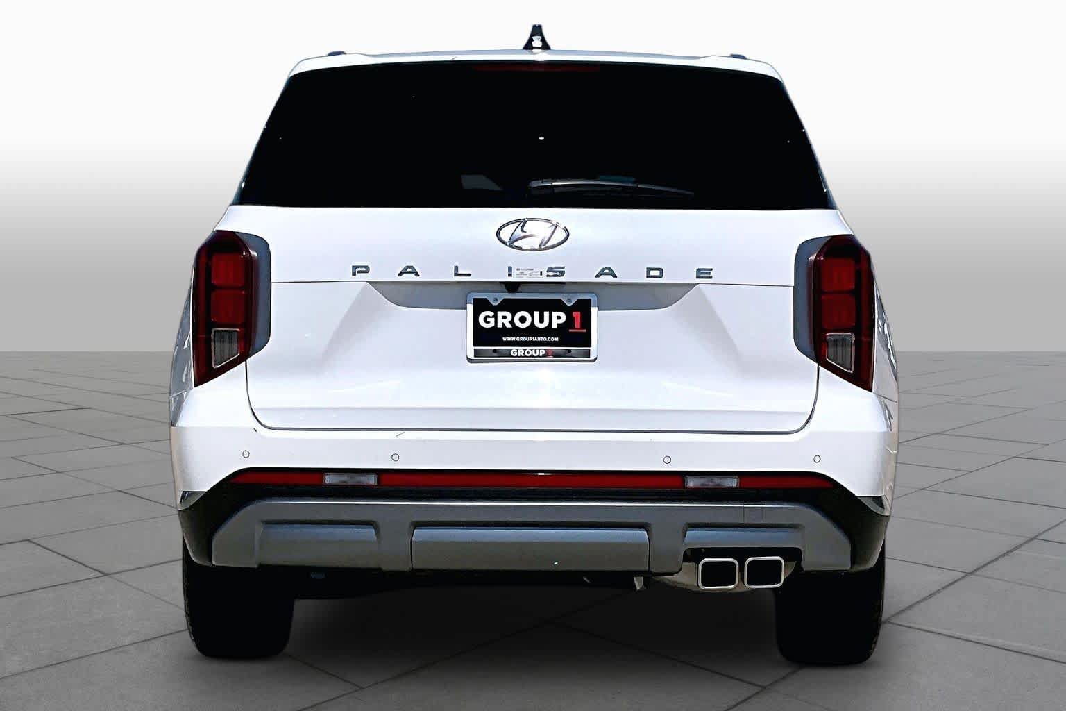 Used 2025 Hyundai Palisade SEL FWD image 5