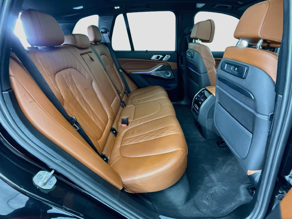Used 2023 BMW X5 M50i w/ Executive Package AWD/4WD image 21