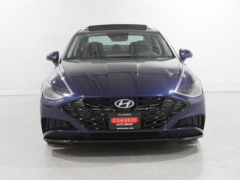 Used 2022 Hyundai Sonata Limited FWD image 2