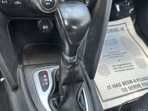 Used 2014 Dodge Dart SXT FWD image 14