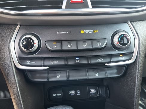 Used 2020 Hyundai Santa Fe SEL AWD/4WD image 16