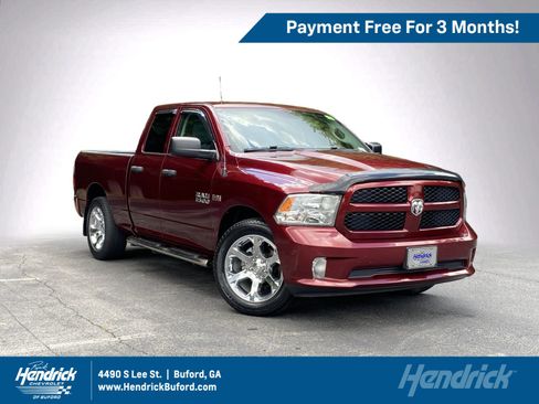 Used 2017 RAM 1500 Express RWD image 1