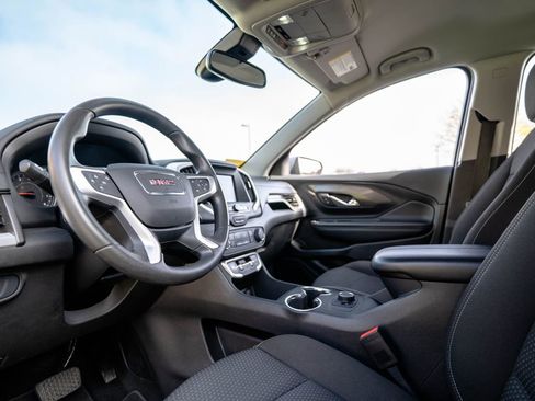 Certified 2024 GMC Terrain SLE image 5