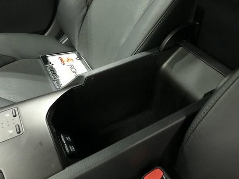 Used 2024 Toyota Camry XLE w/ Navigation Package image 29