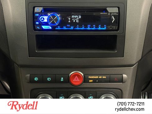 Used 2014 Chevrolet Captiva Sport LS image 20