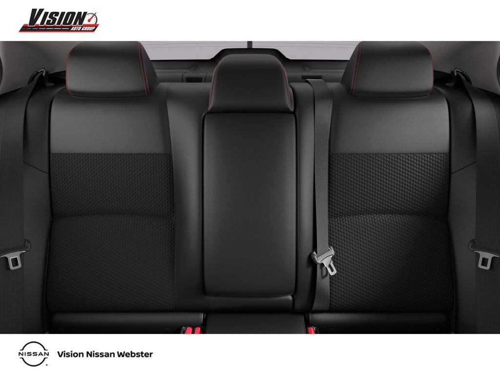 New 2026 Nissan Altima 2.5 SR AWD/4WD image 17