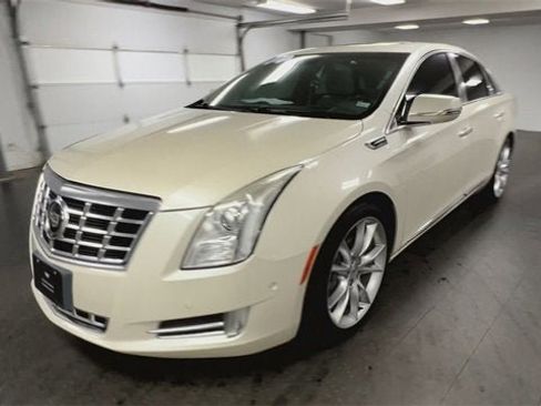 Certified 2015 Cadillac XTS Premium w/ Driver Assist Package image 4