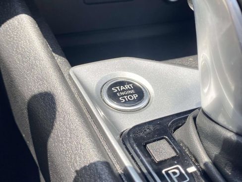 Used 2025 Nissan Altima 2.5 S FWD image 22