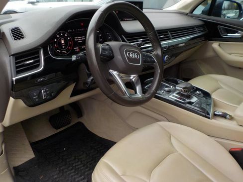 Used 2019 Audi Q7 3.0T Premium Plus w/ Premium Plus Package image 13