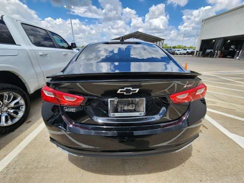 Used 2022 Chevrolet Malibu RS FWD image 5