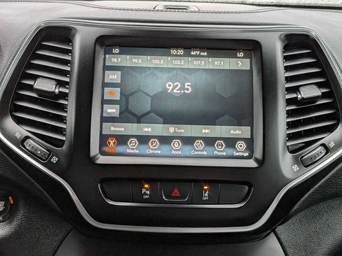 Used 2022 Jeep Cherokee Latitude Lux image 28