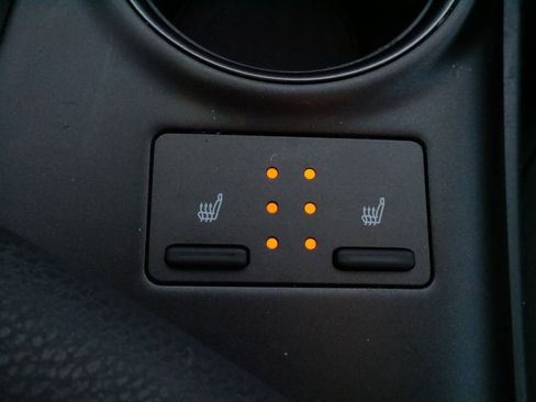 Certified 2024 Toyota Camry SE image 27