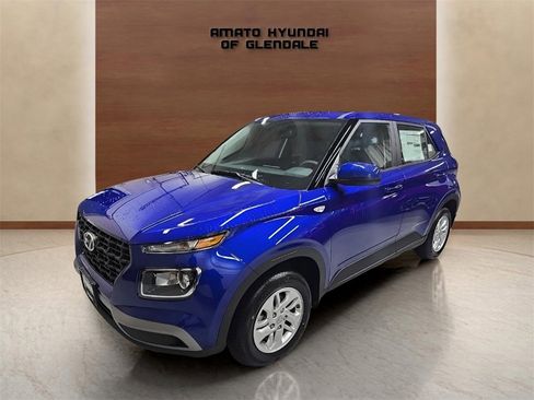 New 2026 Hyundai Venue SE image 2