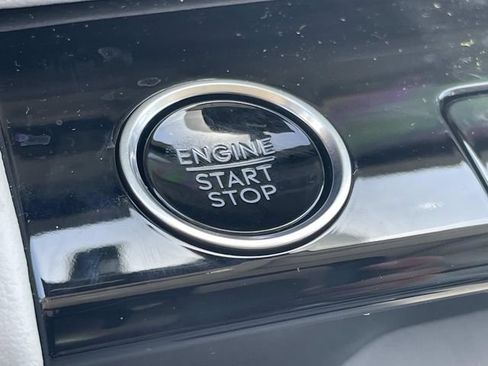 New 2026 Lincoln Navigator Reserve AWD/4WD image 35