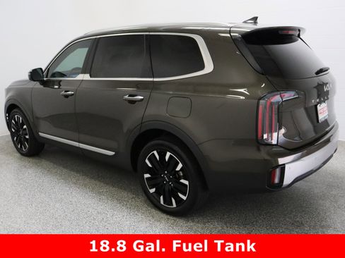 Used 2024 Kia Telluride SX Prestige image 9