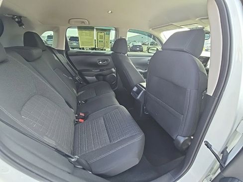 Used 2025 Honda HR-V LX image 27