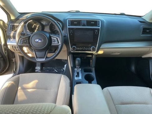 Used 2019 Subaru Outback 2.5i Premium AWD/4WD image 12