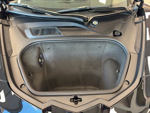 Used 2023 Chevrolet Corvette Stingray Coupe w/ 1LT image 16