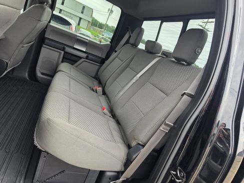 Used 2018 Ford F250 XLT w/ XLT Premium Package AWD/4WD image 7