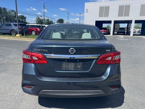Used 2016 Nissan Sentra SV image 4
