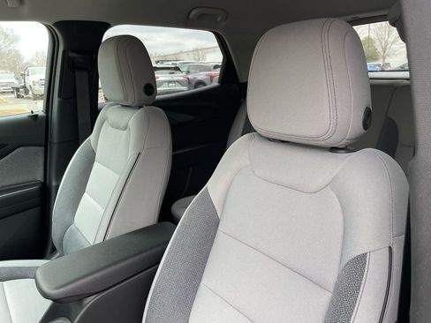 New 2026 Chevrolet TrailBlazer LT w/ Driver Confidence Package FWD image 24