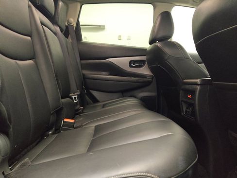 Used 2023 Nissan Murano SV AWD/4WD image 19
