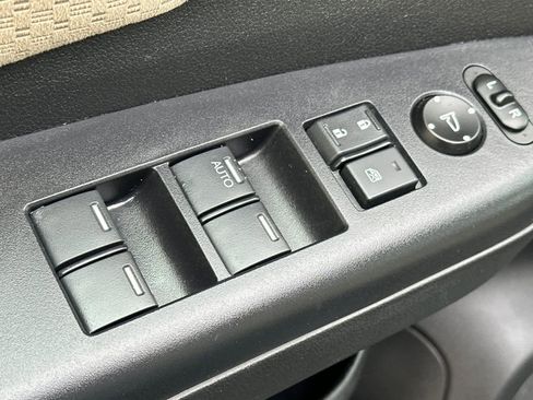 Used 2016 Honda CR-V EX image 13