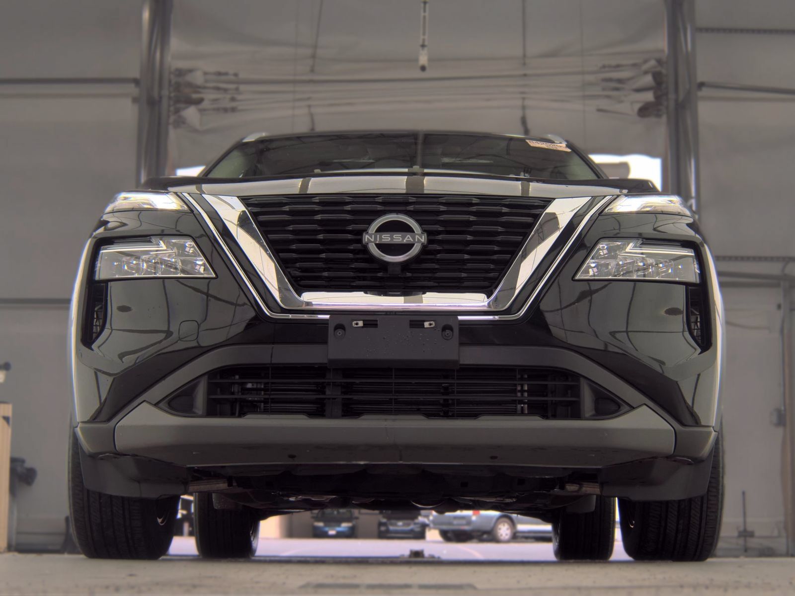 Used 2023 Nissan Rogue SV w/ SV Premium B Package AWD/4WD image 3